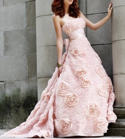 Интернет-магазин свадебных и вечерних платьев, аксессуаров "МиМи". Индивидуальный пошив.