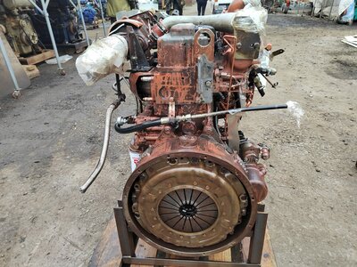 Двигатель б/у  для спецтехники  Yuchai 4G180-40