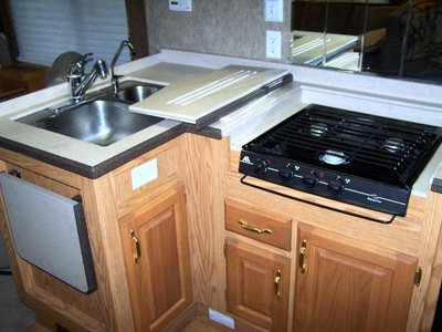 Роскошный Дом на колёсах + прицеп-гараж ! - Спешите !