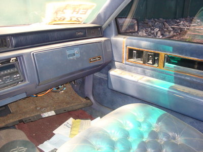 под документы или на запчасти - эксклюзив с шикарным салоном - Cadillac Flitwood