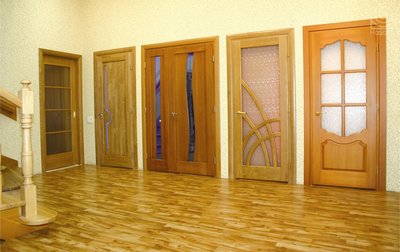 Двери, арки, перегородки из массива натурального дерева