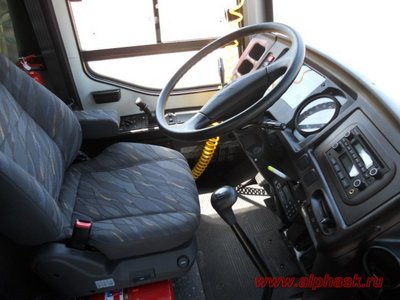 Новый туристический Hyundai Aero Town Long 2011 года