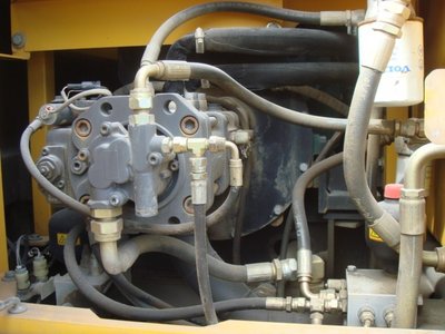 Колесный экскаватор Volvo EW145B 2007 года 