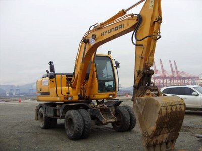 Продам колесный экскаватор Hyundai Robex 1400W-7А 2007 год