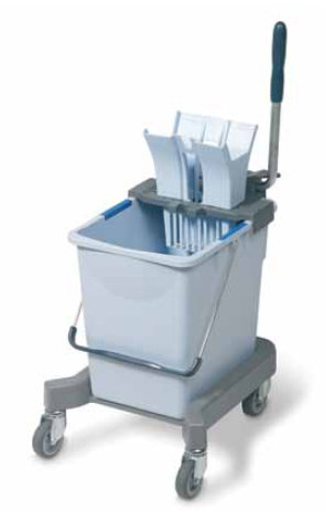 Профессиональный  инвентрь для уборки помещений VILEDA (Германия)