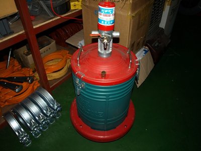    Запчасти для бетононасосов.