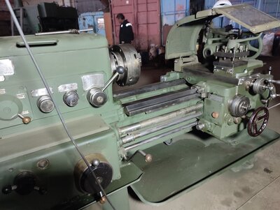 Токарный станок 1К62 продам 
