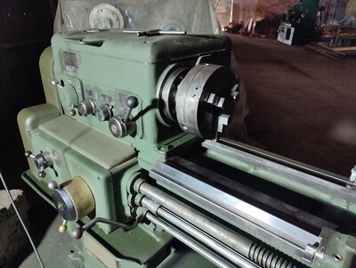 Токарный станок 1К62 продам 