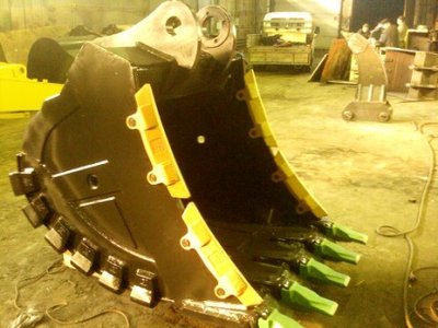 Ковши скальные для экскаваторов Hitachi, Komatsu, Caterpillar, Hyundai, JCB, Volvo, Кранэкс и др.