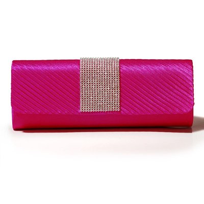  такая красивая сумочка чего ещё ждать