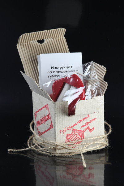 Здесь вы найдете нескучные подарки и креативные вещи =)