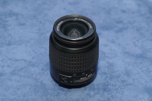 Объектив Nikon AF-S DX 18-55 mm ED II G f/3.5-5.6 G