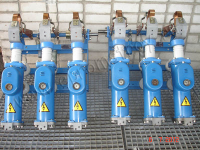 Продаю высоковольтный выключатель ВМГ-10-20-630