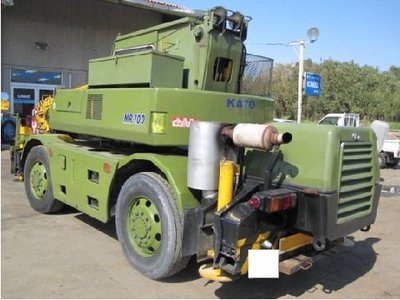 Колесный кран Kато KR10H.