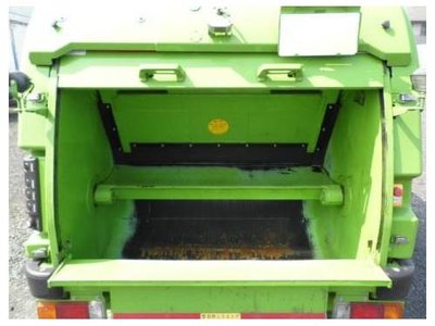 Мусоровоз Hino  Dutro.