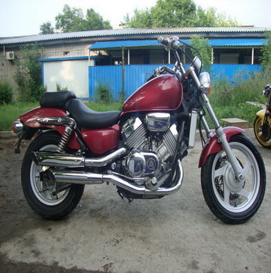 Продаю чоппер Honda Magna 750 