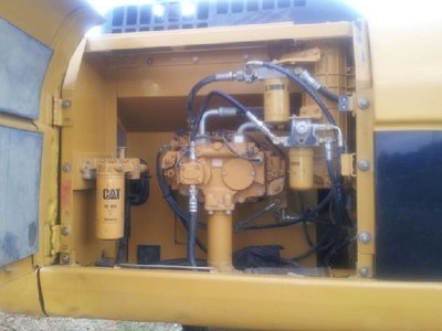 Продается гусеничный экскаватор Caterpillar 325D L 2008 ГОД