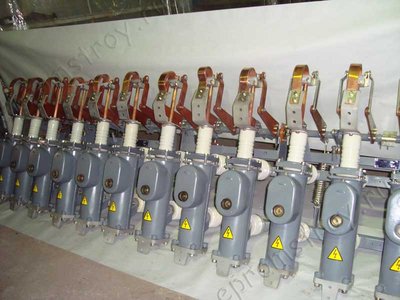 Выключатели масляные ВМГ-10 630А, ВПМ-10 купить из наличия