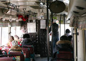 Проезд в автобусах Владивостока подорожает на два рубля