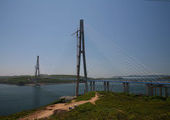 У строителей моста на остров Русский украли металлоконструкции почти на 100 миллионов рублей