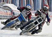 Приморские мотогонщики разыграли в Арсеньеве Кубок города по спидвею на льду