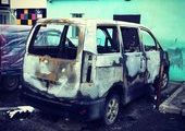 Подростки сожгли машину владельца кафе китайской кухни в Приморье
