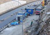 Строители стараются предотвратить новый обвал на трассе Седанка – Патрокл во Владивостоке