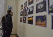Спасти жизни онкобольных могут посетители фотовыставки во Владивостоке