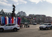 Десять экипажей отправились в автопробег Владивосток - Москва