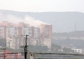 Во Владивостоке горит жилая многоэтажка