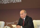 Путин дал приморскому заводу "Звезда" три дня