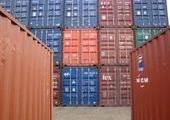 Кладовщика затёрло контейнерами из-за неправильной организации труда