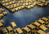 Таксомоторный альянс Приморья опротестует закон о цвете такси