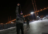 Флэшмоб с рогатками прошёл в центре Владивостока