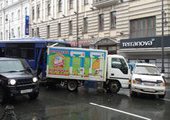 Пассажирский автобус во Владивостоке врезался в грузовик