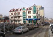 Заезжие грабители не смогли взломать банкомат в центре Владивостока
