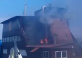 Во Владивостоке на набережной Спортивной гавани горела баржа