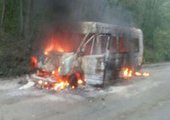 Во Владивостоке загорелся автобус с пассажирами