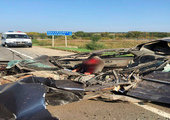 В Приморье водитель легкового автомобиля погиб в страшном столкновении с Уралом