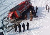 Лесозаводских спасателей накажут за провалившуюся под лёд машину