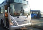 Пассажир с ножом устроил дебош в автобусе во Владивостоке