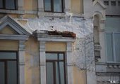 ТЦ "Центральный" во Владивостоке частично лишился фасада