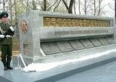 Владивостокские памятники увековечат на страницах книги