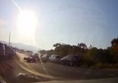 Видео ДТП с мотоциклом в районе Шаморы попало в интернет