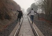 В Приморье подростки ради селфи остановили поезд