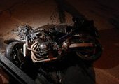 Во Владивостоке байкер на скорости 200 км/ч врезался в машину пожарной службы
