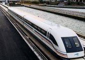 В РФ создадут поезд, способный домчать из Владивостока в Москву за десять часов