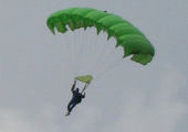 В Арсеньеве парашютисты готовятся к соревнованиям