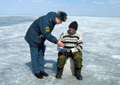 Приморские дрифтеры рискуют жизнью, испытывая свое мастерство на льду озер