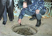 Жители Владивостока прибили приятеля и сбросили тело в канализационный сток